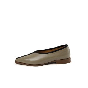 Handmade Pointed Toe Genuine Leather Comfortable Slip On Women's Flat Shoes