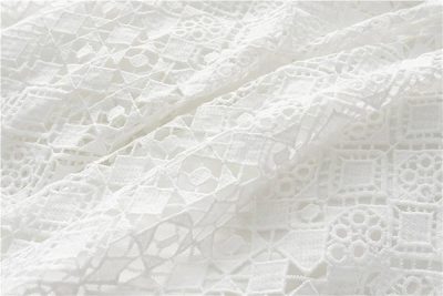 Womens White Lace Maxi Dress Long Sleeve Boho V Neck Flare Sleeve Vintage A Line Dress for Wedding Party Beach
