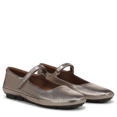 Women's Behold Mary Jane Ballet Flat
